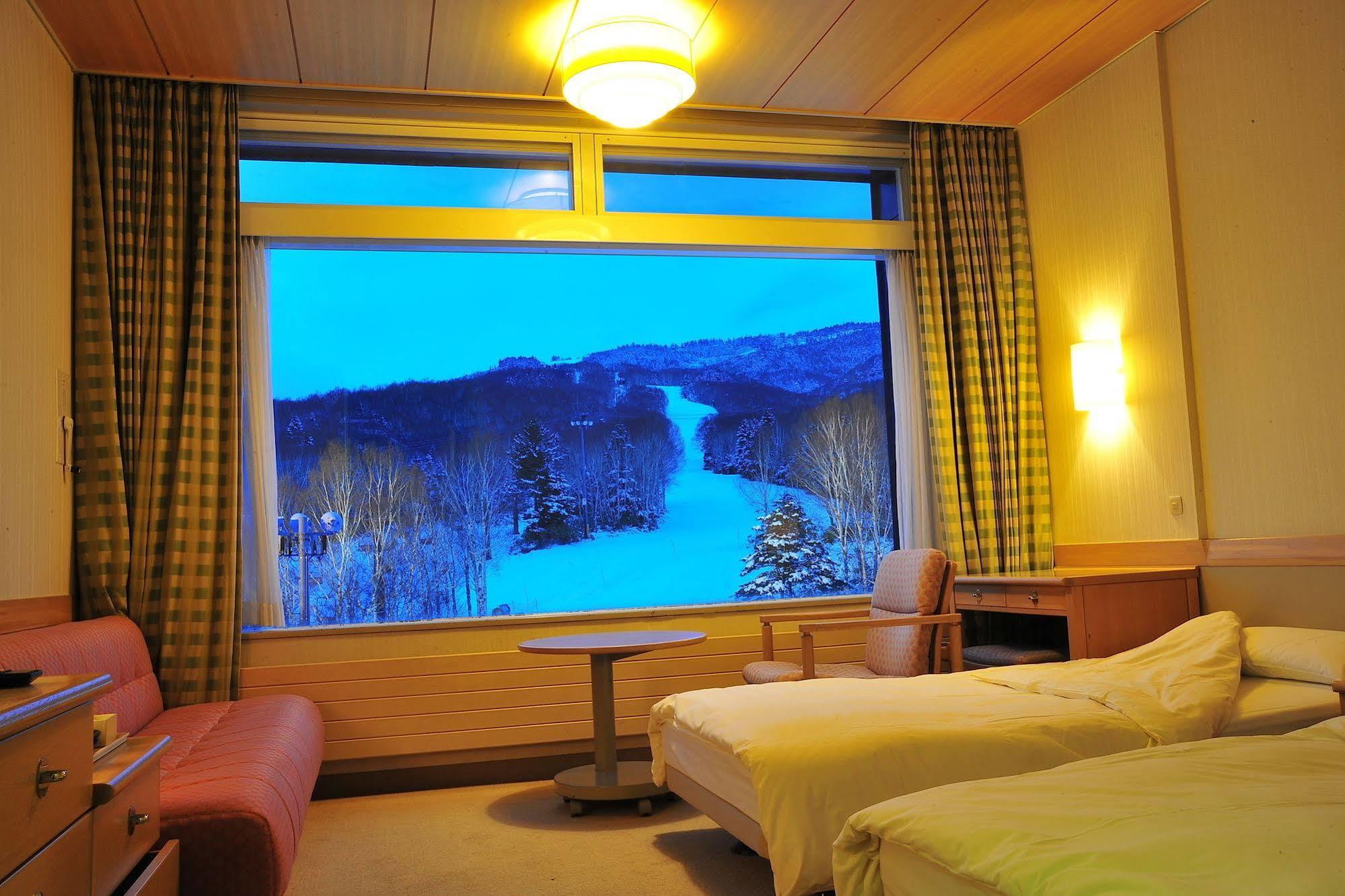 Shiga Kogen Prince East Hotel Yamanouchi  Zewnętrze zdjęcie